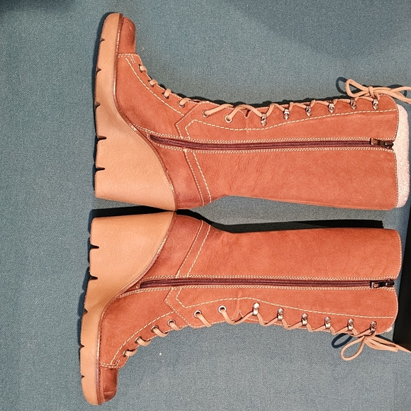 NWT Naturalizer Lace Up Boots (Dane) - Picture 3 of 7